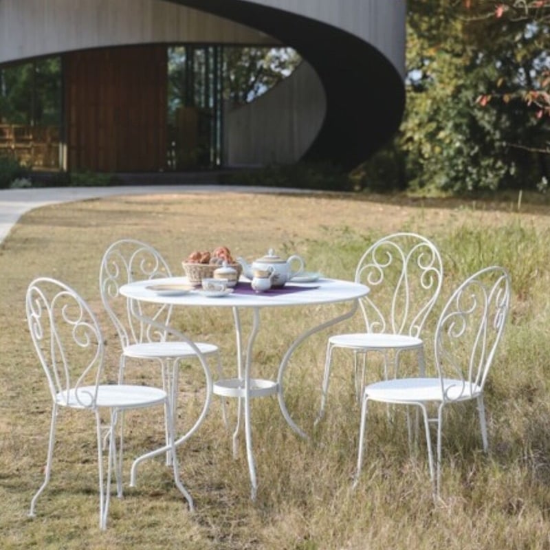 取付無料！デドン シーシェル アームチェア ホワイトモダンガーデンチェア✨ 取付無料！デドン シーシェル アームチェア ホワイトモダン