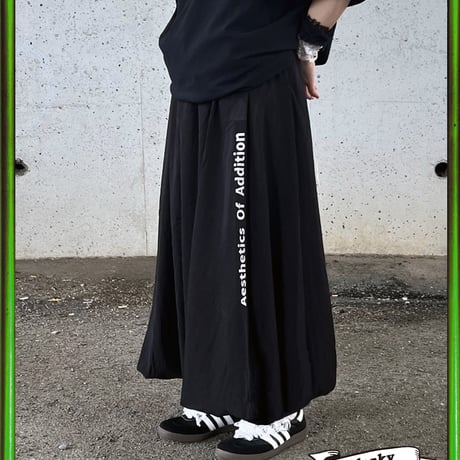 エクスクルーシブ作品　 "SKRRR"
