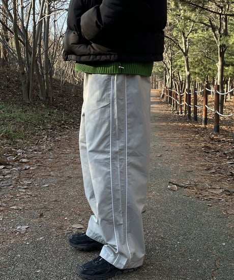 Straight  Line  Pants -  2color -   (Gray)