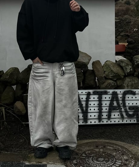 Snow dirty white denim