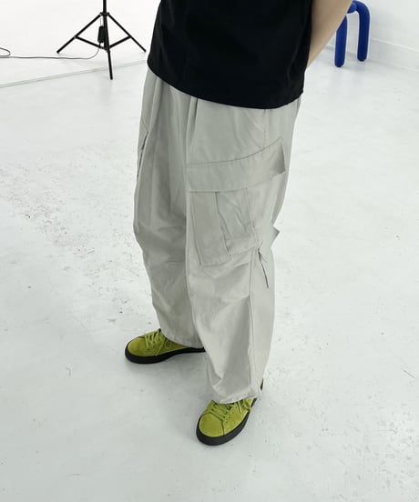 Gray side over pants