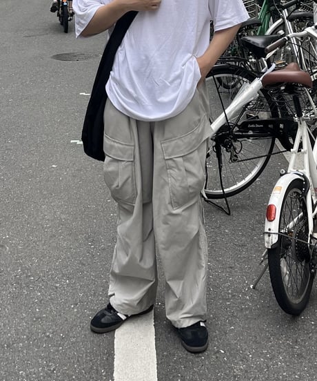 Gray side over pants