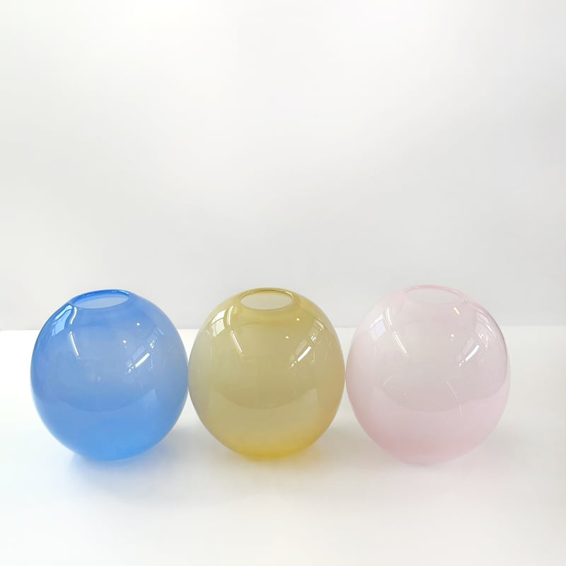 Balloon vase S -dutch blue- | iino naho glas