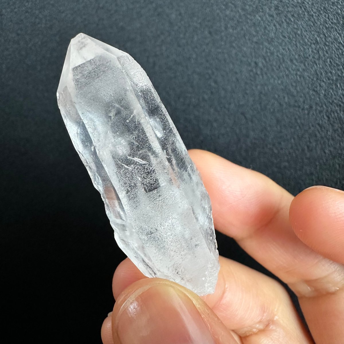 ライトニングクォーツ（雷水晶）・ポイントNo.5 | Native Stellar Alchemy