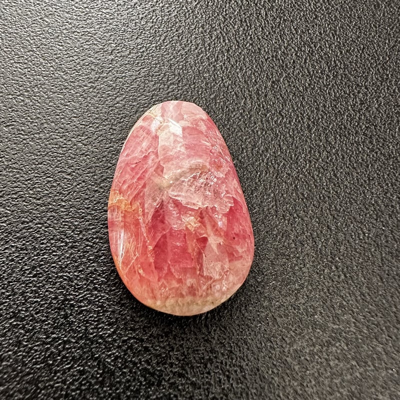 北海道産ロードクロサイト（菱マンガン鉱、インカローズ） No.1