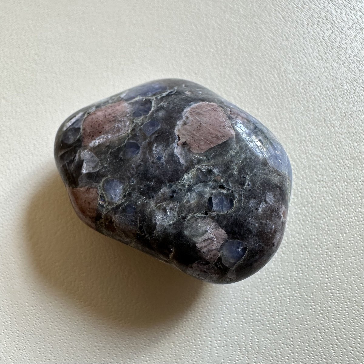 ケセラストーン タンブル No. 7 | Native Stellar Alchemy