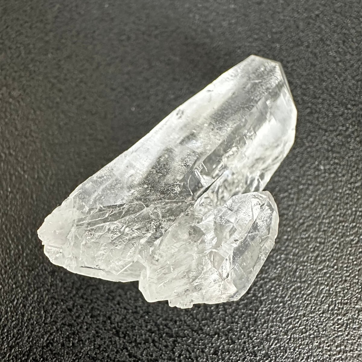 ライトニングクォーツ（雷水晶）・ポイントNo.5 | Native Stellar Alchemy