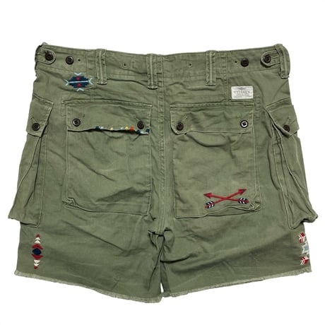 POLO RALPHLAUREN　"NATIVE EMBROIDERY" CARGO SHORTS