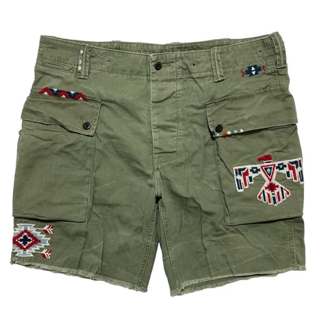 POLO RALPHLAUREN　"NATIVE EMBROIDERY" CARGO SHORTS