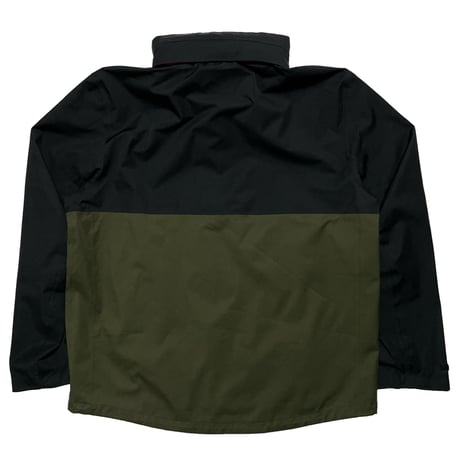 POLO RALPHLAUREN　"PERFORMANCE" MOUNTAIN NYLON JACKET
