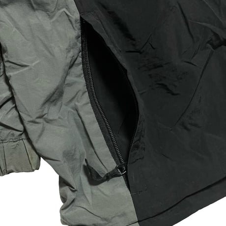 POLO SPORT RALPHLAUREN　 "WINDOW BREAKER" NYLON JACKET (XXL)