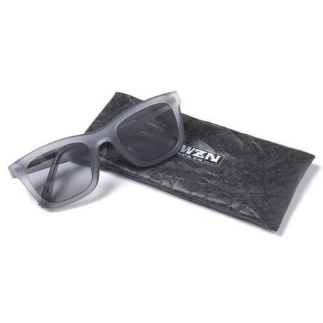 HWZN Flatlens Sunglass HB2960 (マットクリアグレー/グレーレンズ）