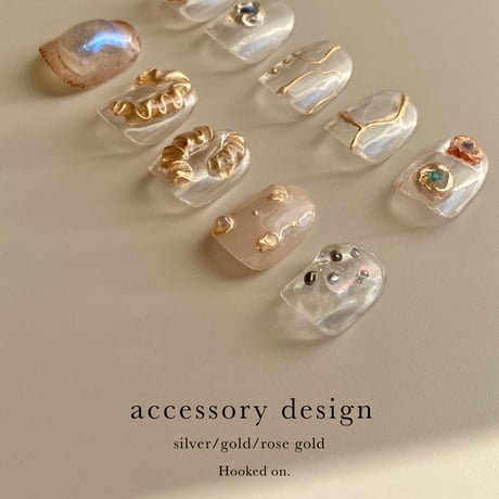accessory.