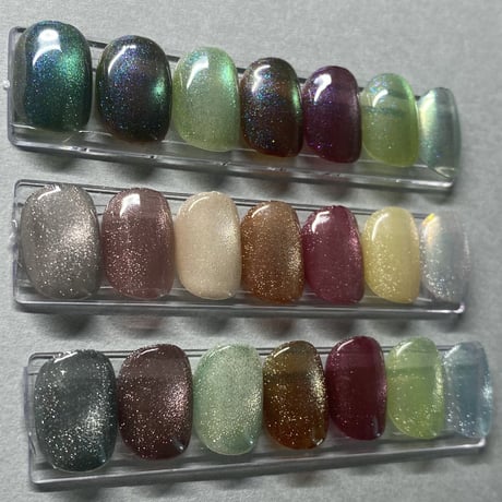 magnet one color.