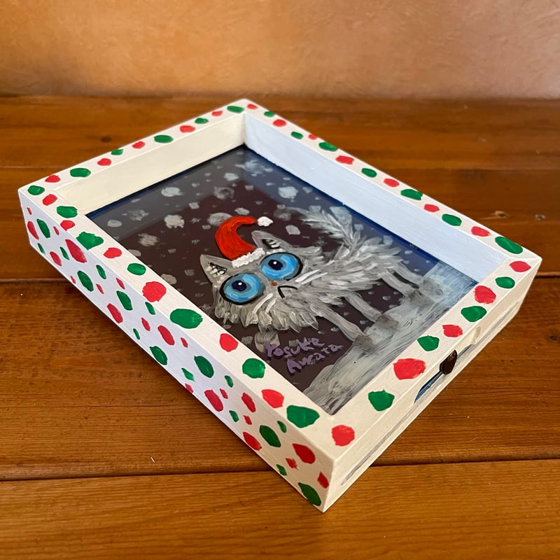 雪が降る夜の猫サンタ | Yosuke Awata