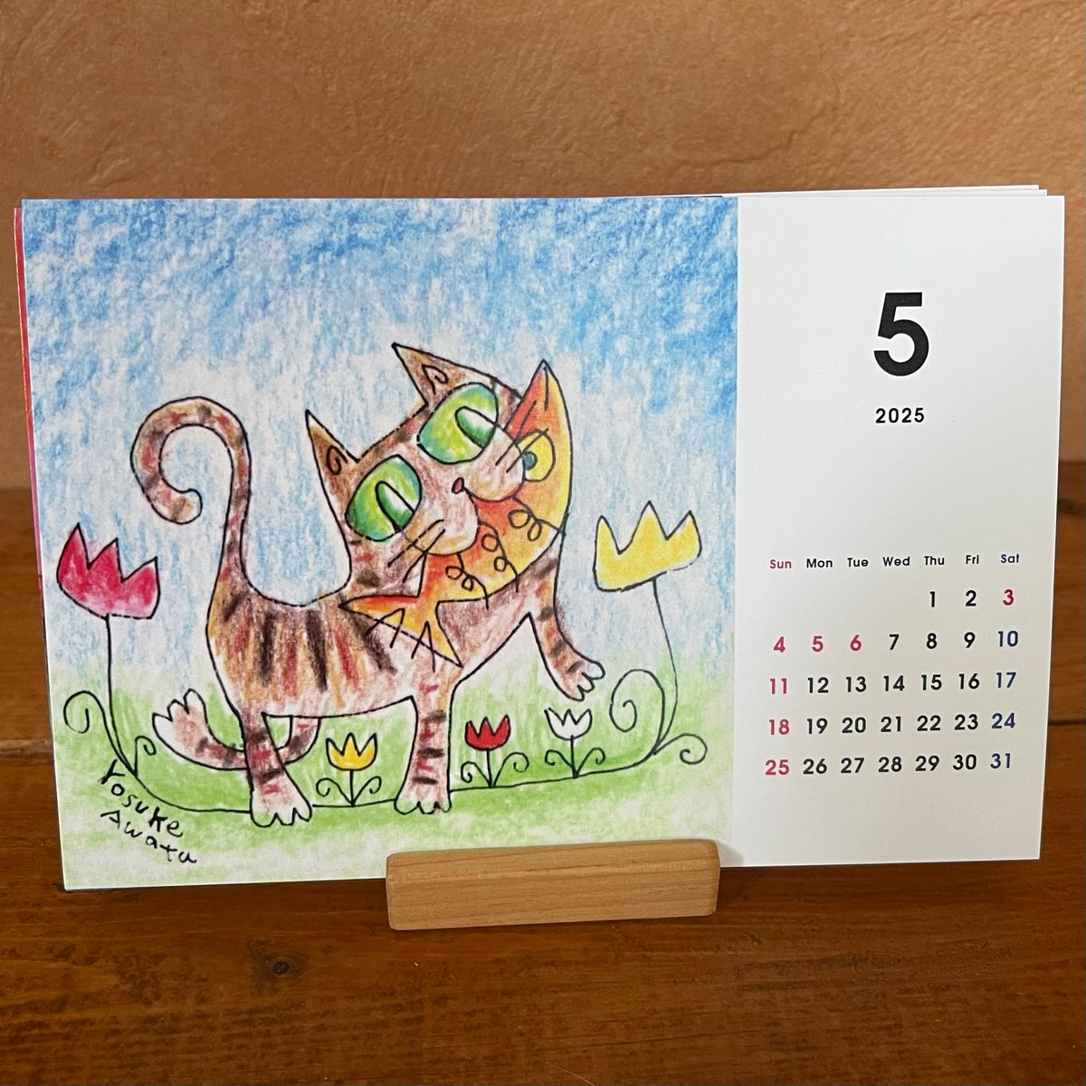 【新品】名前はまだない。 猫 2025 卓上カレンダー直筆サイン入チェキ 予約販売】 猫のMAINICHINEKOMAMIRE 2025年 卓上半面 カレンダー