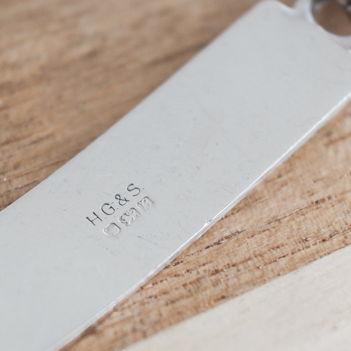 英国製 1976年 ヴィンテージ】IDブレスレット ホールマーク