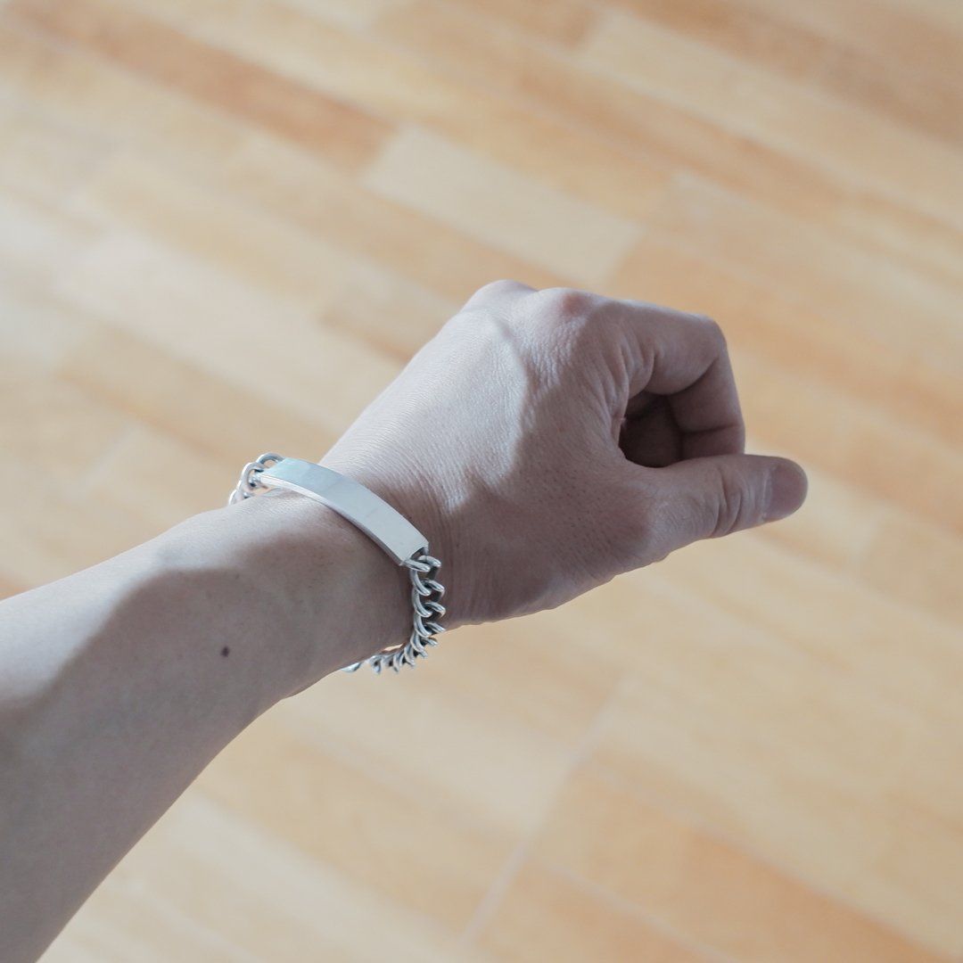 Tiffany ID UK ブレスレット イギリス刻印 2002年製 手打ち刻印