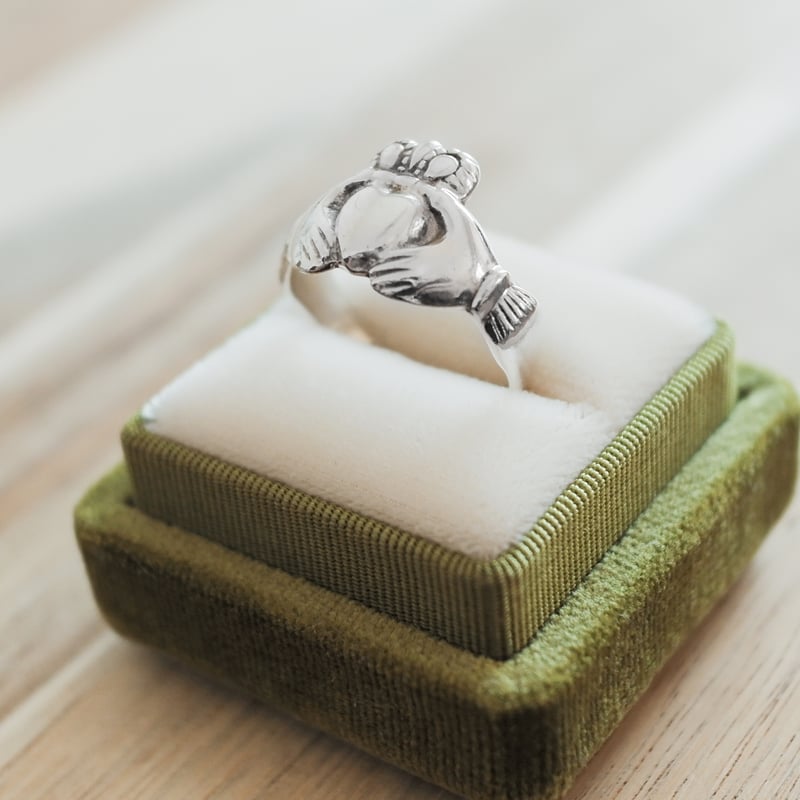 英国製 1977年 ヴィンテージ】アイルランド クラダリング ホールマーク