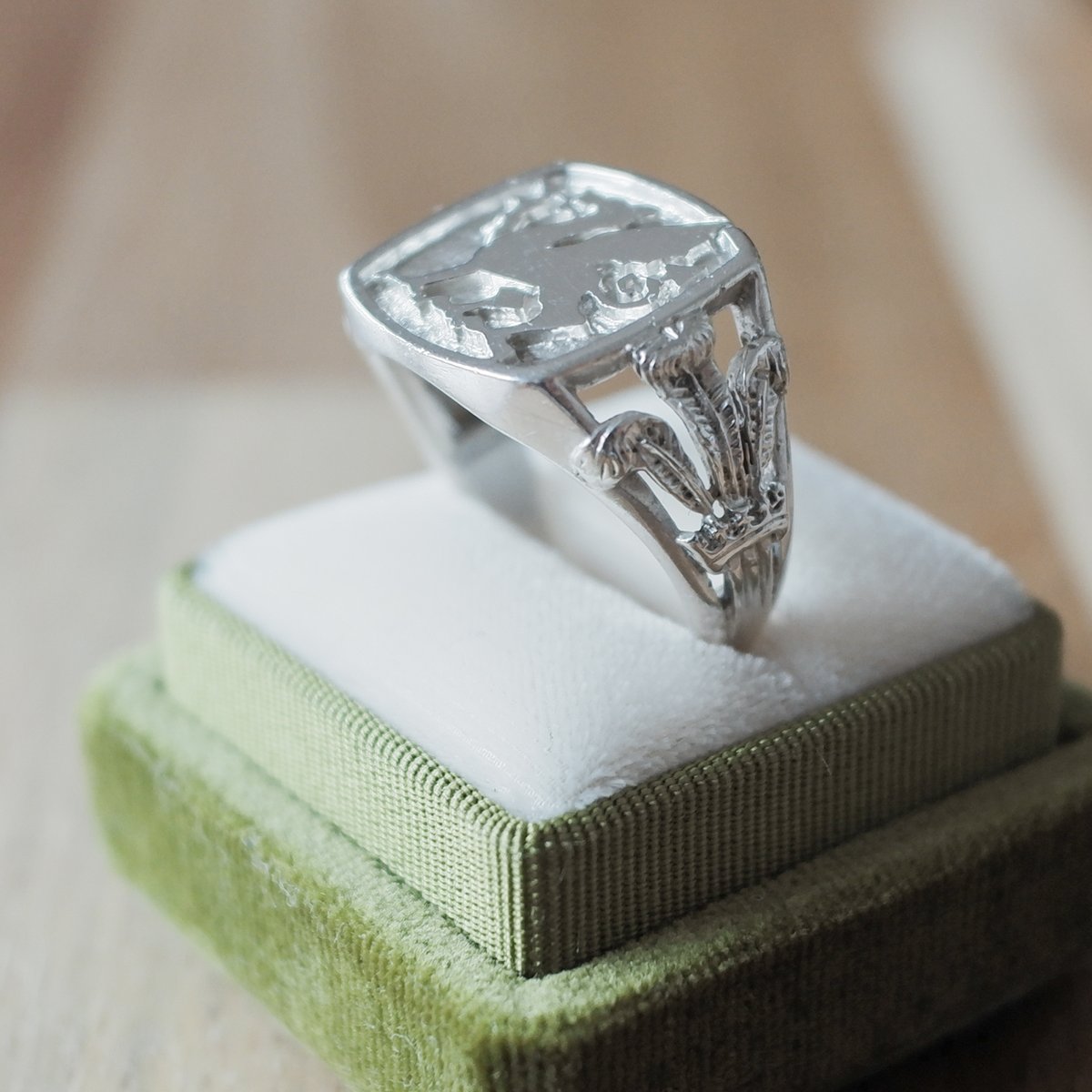 英国製 1978年 ヴィンテージ】シルバー シグネットリング ホールマーク