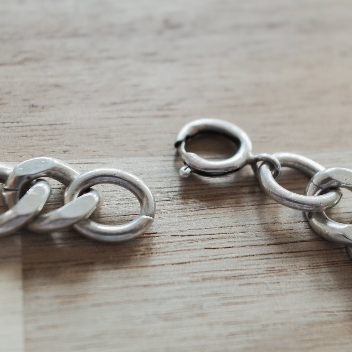 英国製 925刻印 チャンキー ブレスレット NT バーミンガム 英国製 1992年 ヴィンテージ IDブレスレット バーミンガム