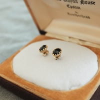 【デンマーク製 CARRE JEWELLERY】シルバー & ブラックアゲート ピアス s22