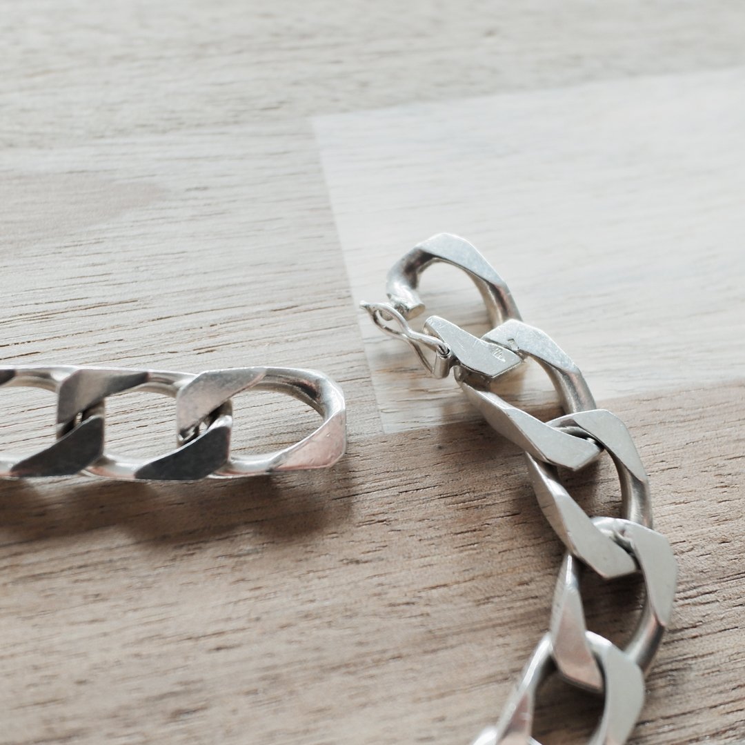 1977年 英国 ヴィンテージ IDタグ 長方形プレート 925 シルバーブレス