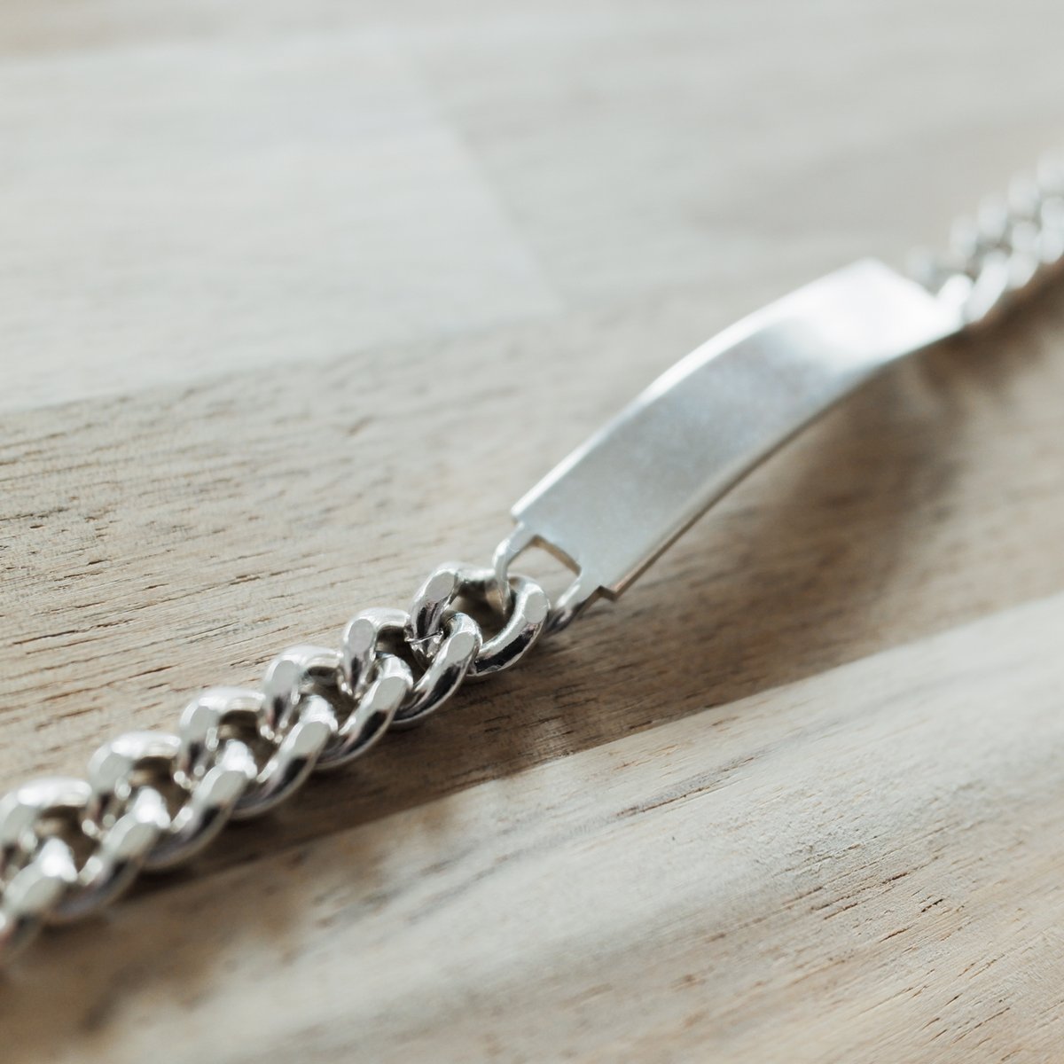 英国製 1984年 ヴィンテージ】IDブレスレット ホールマーク：ロンドン