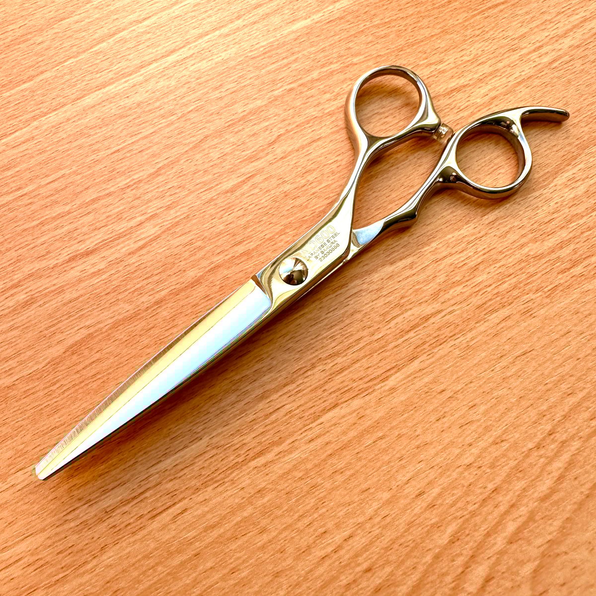 理美容はさみシザースたじま】ベーシックシザー ND600 | シザースたじま