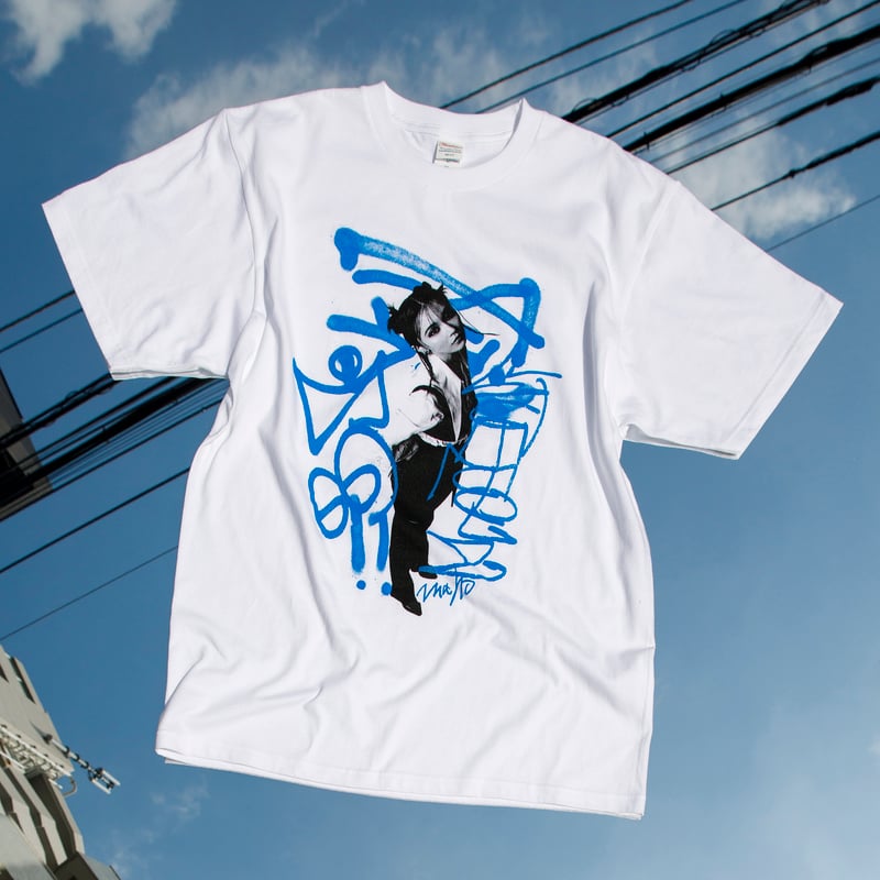 Graffiti Tee maho【4月30日までに発送予定】 | ExWHYZ offici Graffiti Tee maho【4月30日までに発送予定】 | ExWHYZ offici