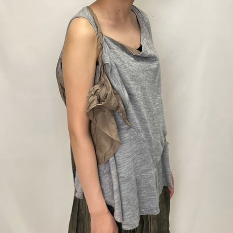 trosman layered swiching sleeveless top