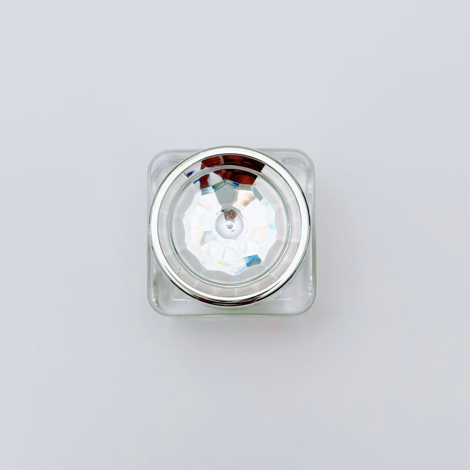 689caf640b53bc1cad8073b4