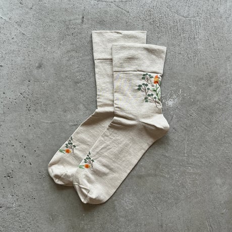 yahae sui | Organic Cotton Rubber Free Flower Socks