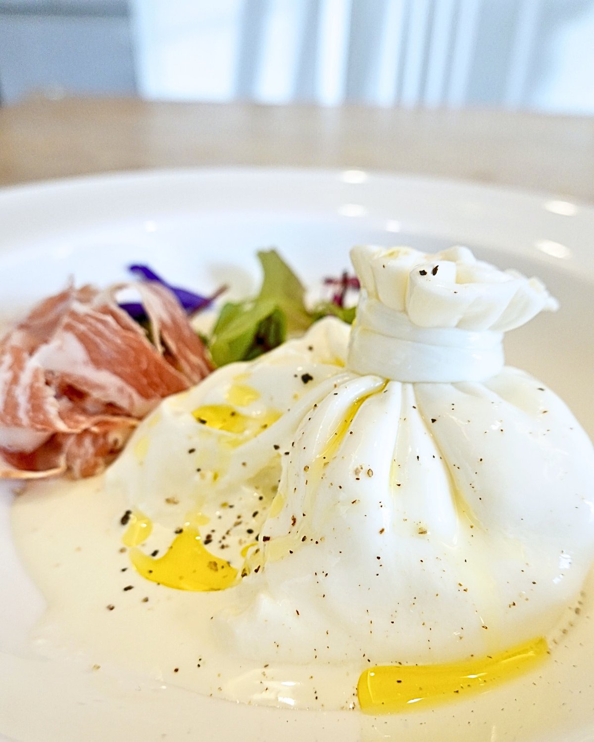 ブラータチーズ ミルクの極み | Mozzao Web Store