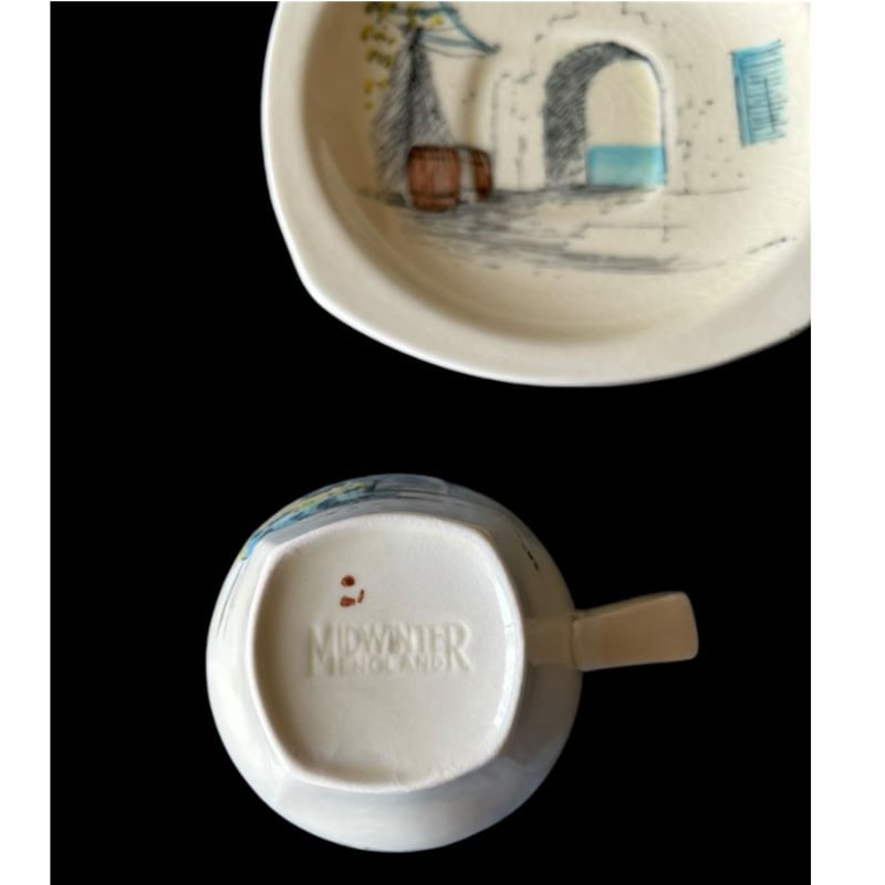 ミッドウィンター　Winterパターン　Embossed（型押し）花柄エンボス皿 ミッドウィンター Winterパターン Embossed（型押し）花柄エンボス皿