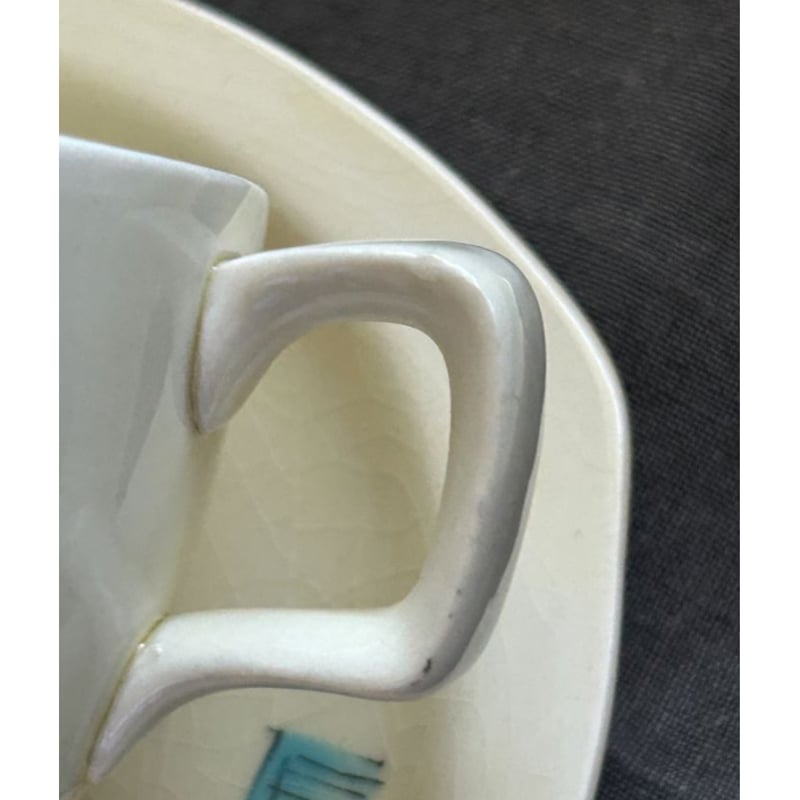 ミッドウィンター　Winterパターン　Embossed（型押し）花柄エンボス皿 ミッドウィンター Winterパターン Embossed（型押し）花柄