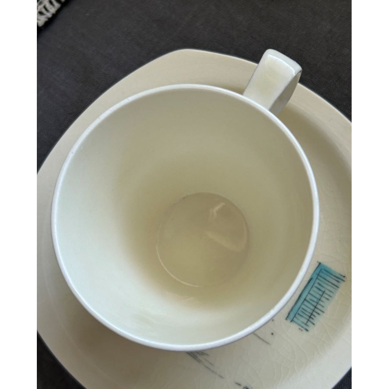 ミッドウィンター カップ＆ソーサー | LUCK