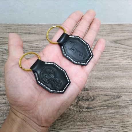 キーホルダー（leather works ロゴ）