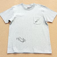 ねこパンチ　ポケット付きTシャツ　M　ミックスグレー　現品限り　インク色ブラック