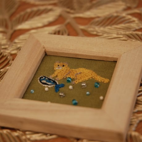 カワウソ　刺繍フレーム