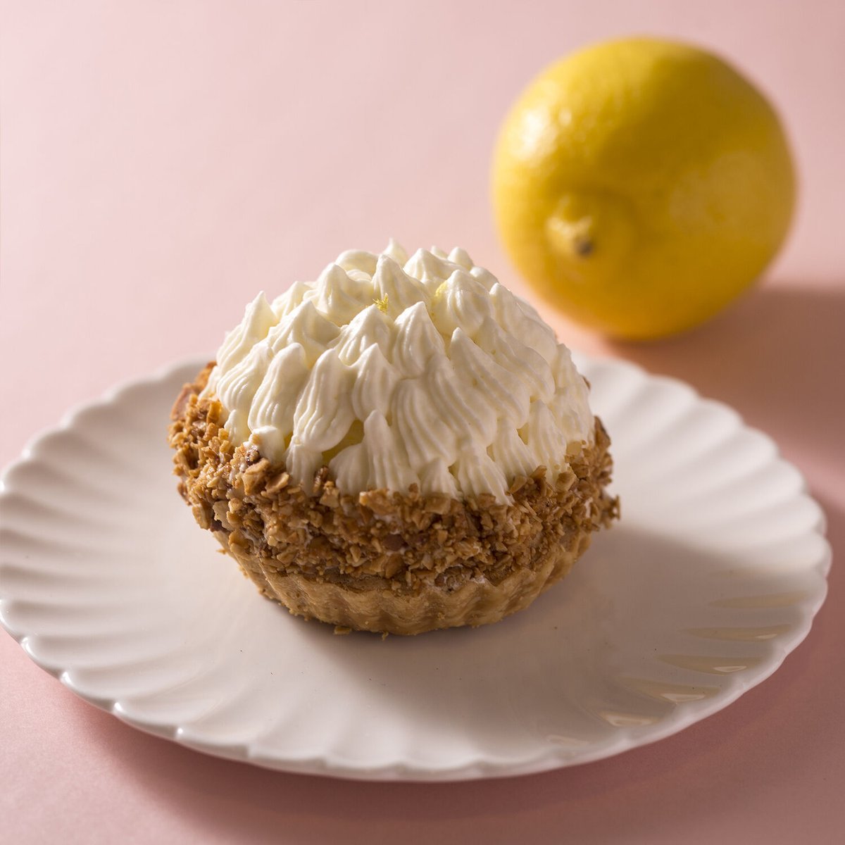 いちごとレモンのチーズケーキ | エレ・モンターニュ オンラインショプ