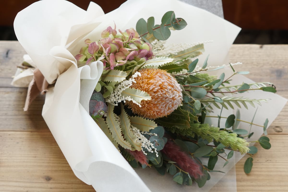 ドライフラワーのスワッグ【配送】 | Atelier Momo ドライフラワーのスワッグ【配送】 | Atelier Momo