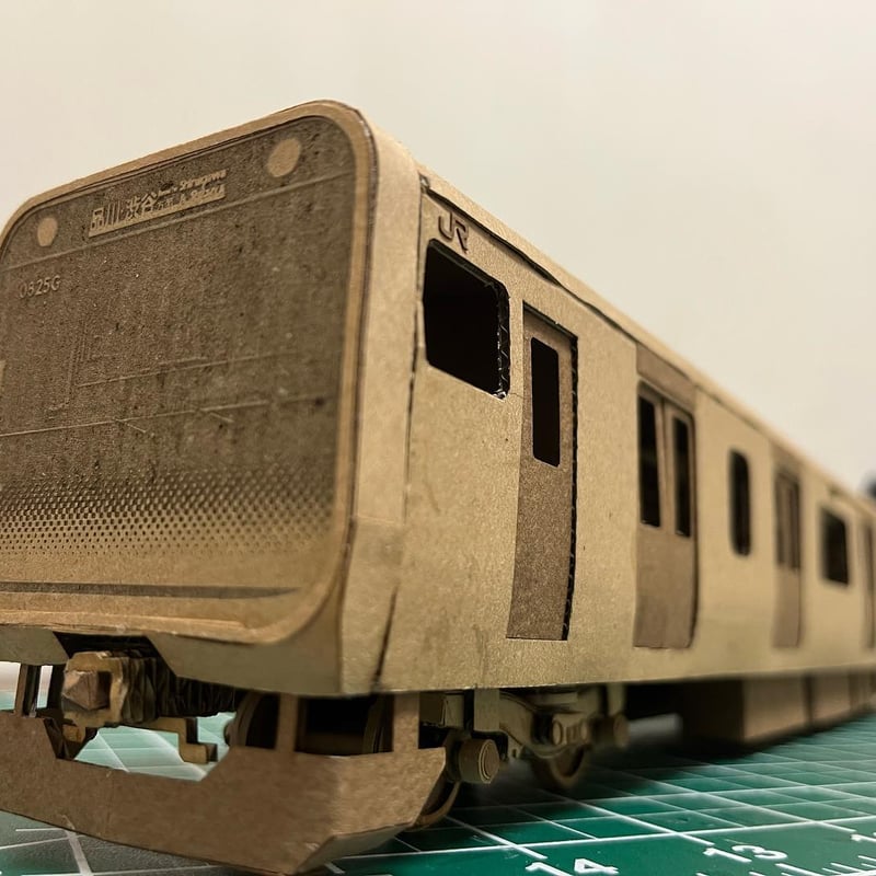段ボール、紙　山手線E235系 Cardboard Train Yamanote Line E235 Series 段ボール山