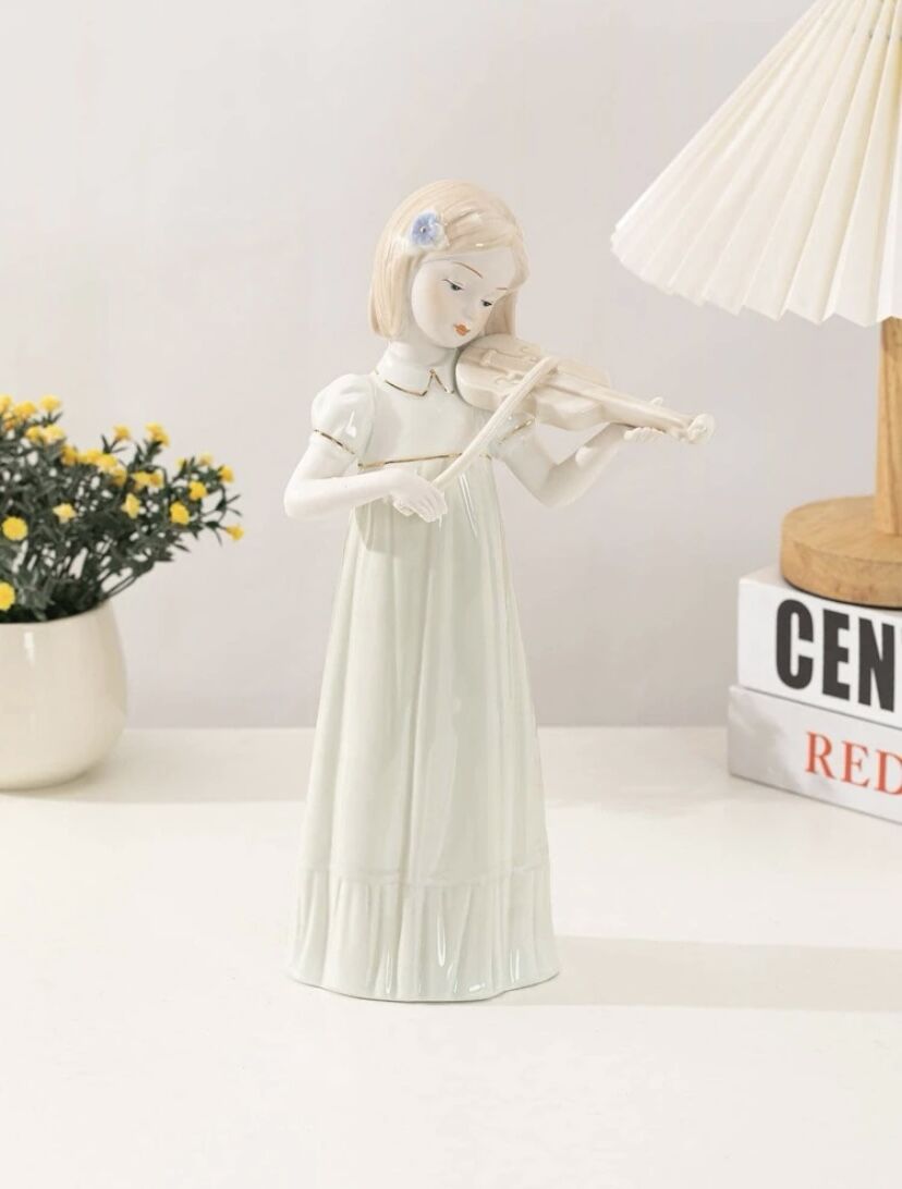 SALE】ヴァイオリンを弾く少女 陶器のオブジェ【送料無料】 | L.M.Lab