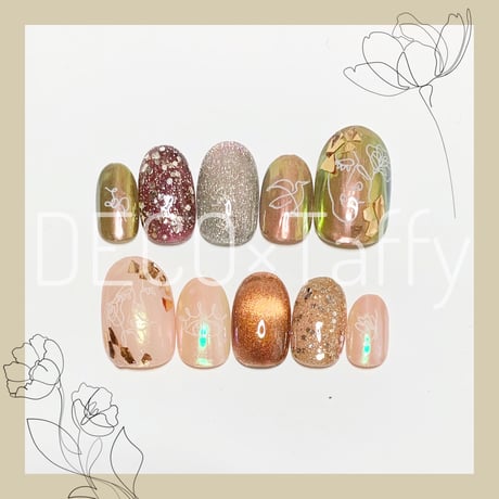 完成品ネイルチップ💖ラインアート×ミラー　Nail-10