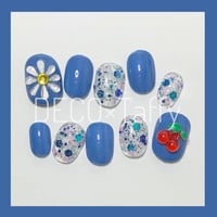完成品ネイルチップ💖デイジー&チェリー　Nail-6