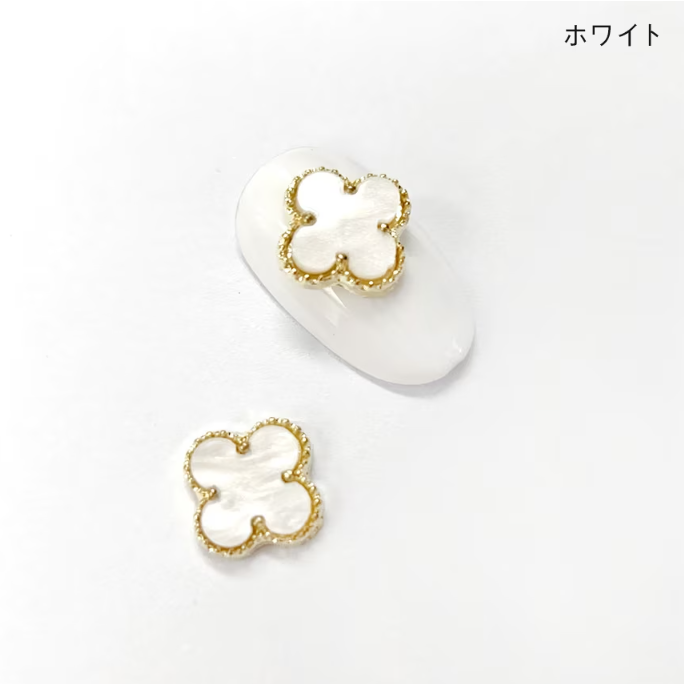 四つ葉のクローバー 全8色 | Boutique Korea -Japan公式Shop-