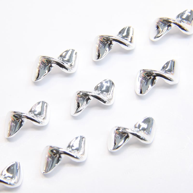 ねじれリボンパーツ 全2色 | Boutique Korea -Japan公式Shop-