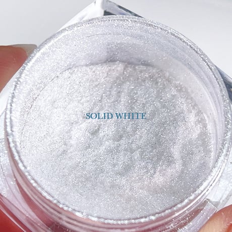 2 types of solid mirror powder
