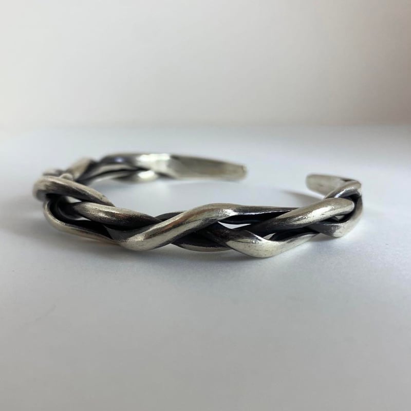 カレンシルバー　編み込み　バングル　ブレスレット　ハンドメイド　 925 KARENSILVER カレンシルバー 編み込み バングル ブレスレット